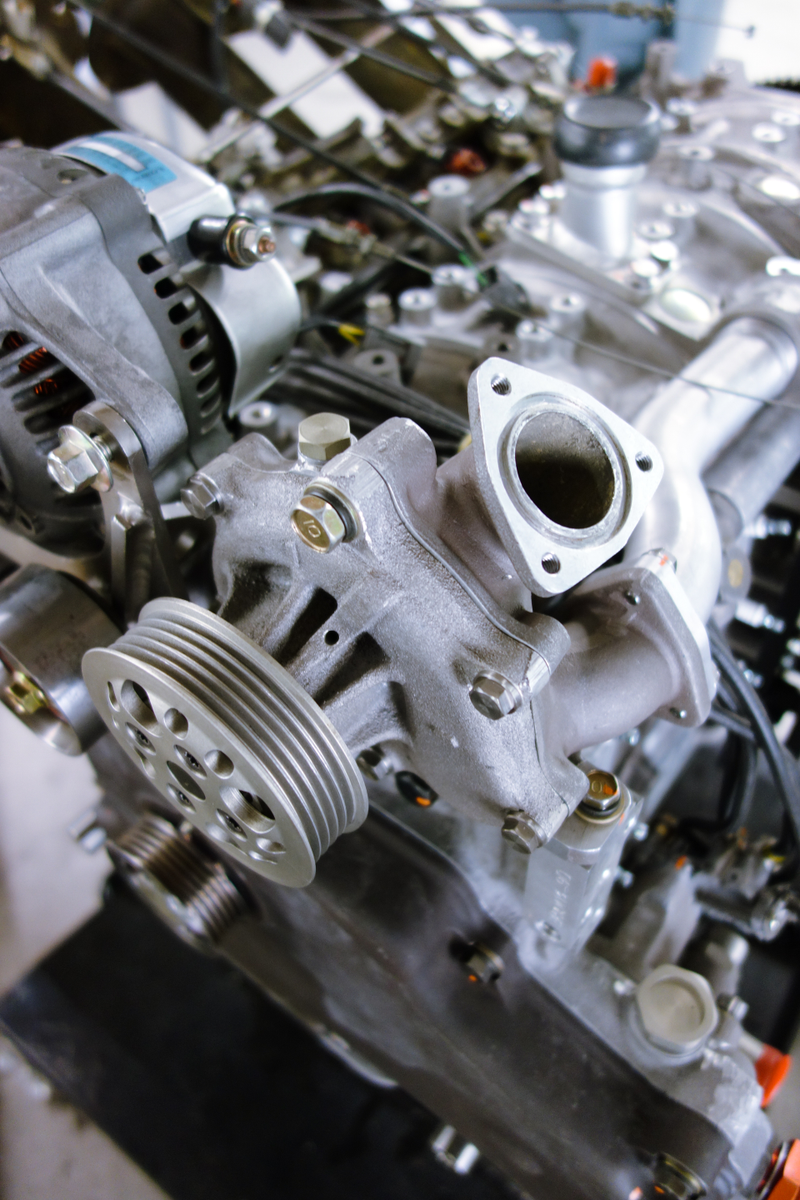 Illustration for article titled Mazda's All-Conquering 700 HP Four-Rotor Le Mans Engine Has The Coolest Intake Ever
